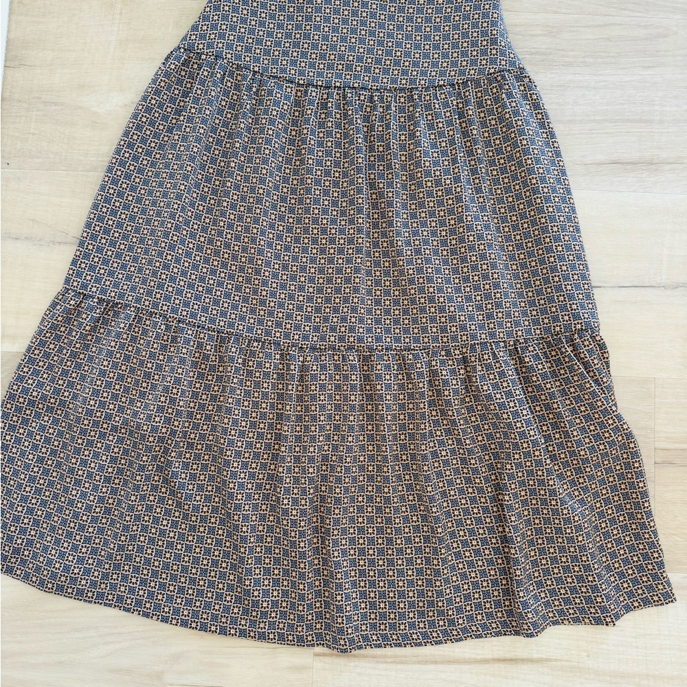 Elegant Blue and Orange Patterned Skirt